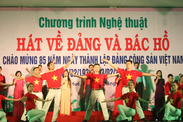 Chương trình nghệ thuật "Hát về Đảng và Bác Hồ" chào mừng 85 năm Ngày thành lập Đảng Cộng Sản Việt Nam